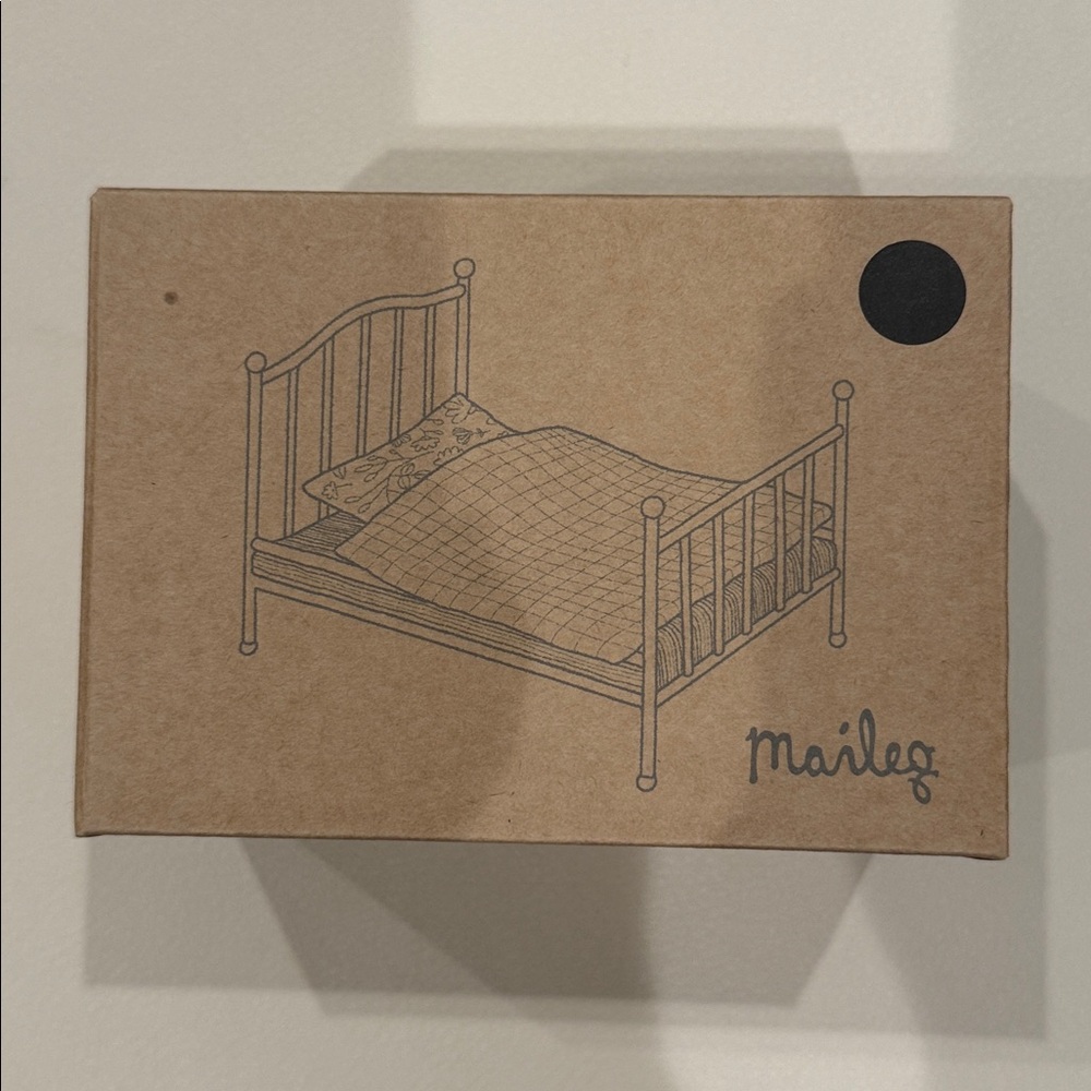Maileg Vintage Bed, Mouse (Anthracite)